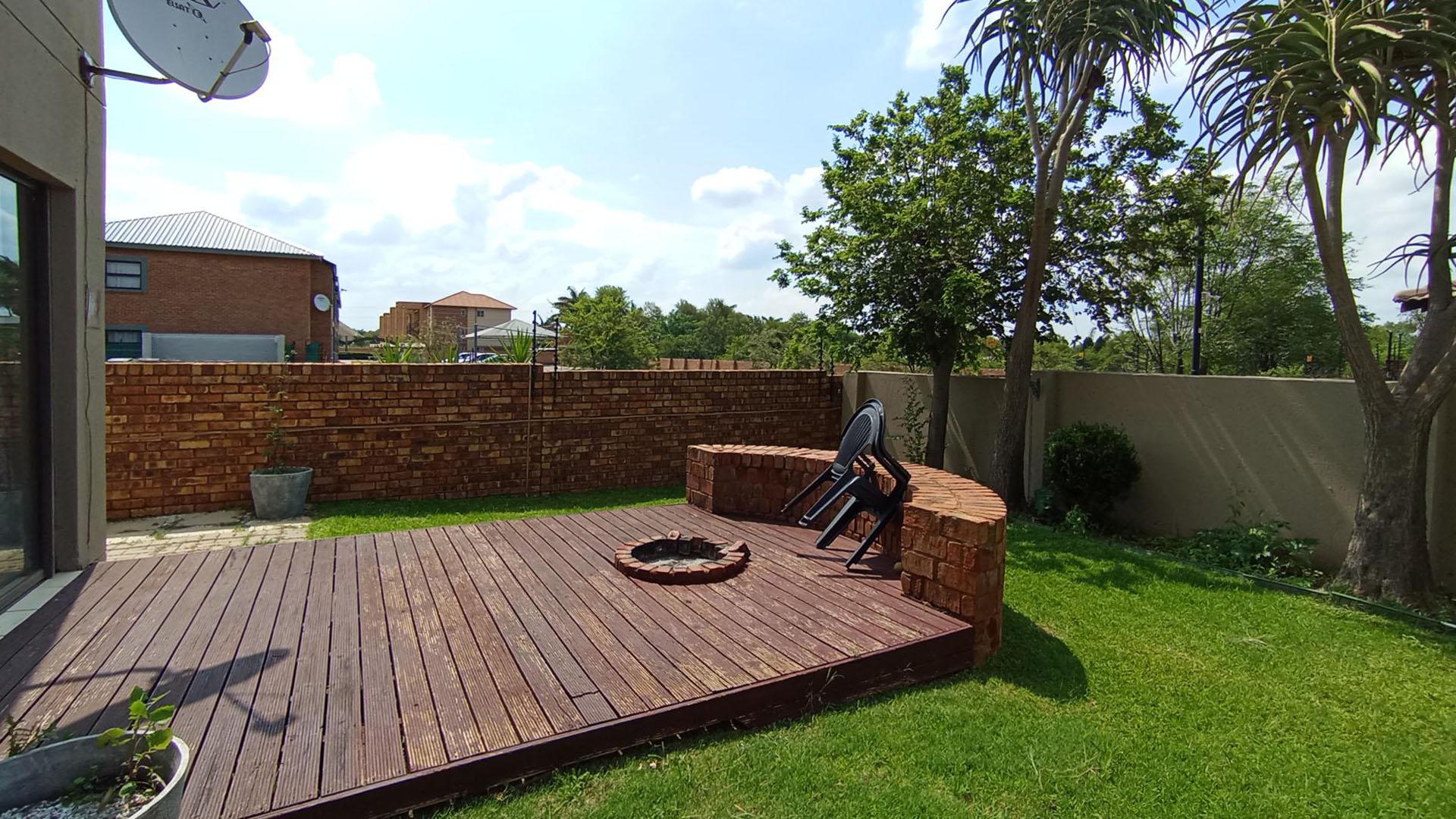 Front View of property in Montana