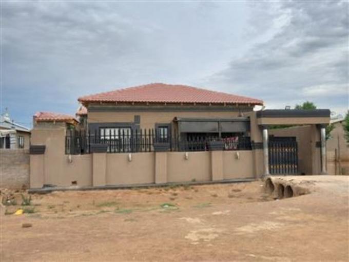 3 Bedroom House for Sale For Sale in Tshepong - MR614449
