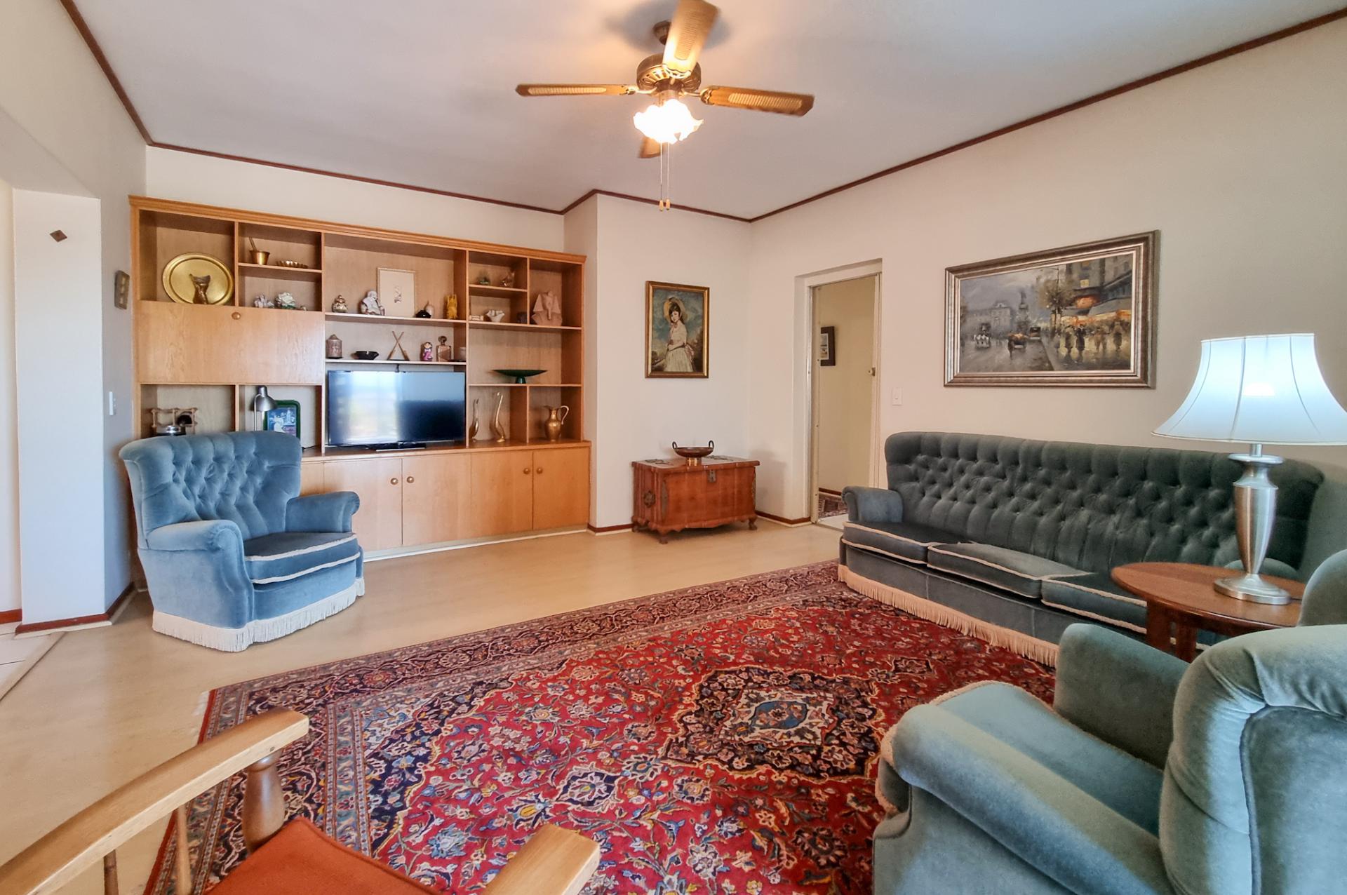 3 Bedroom House for Sale For Sale in Aurora (Durbanville)