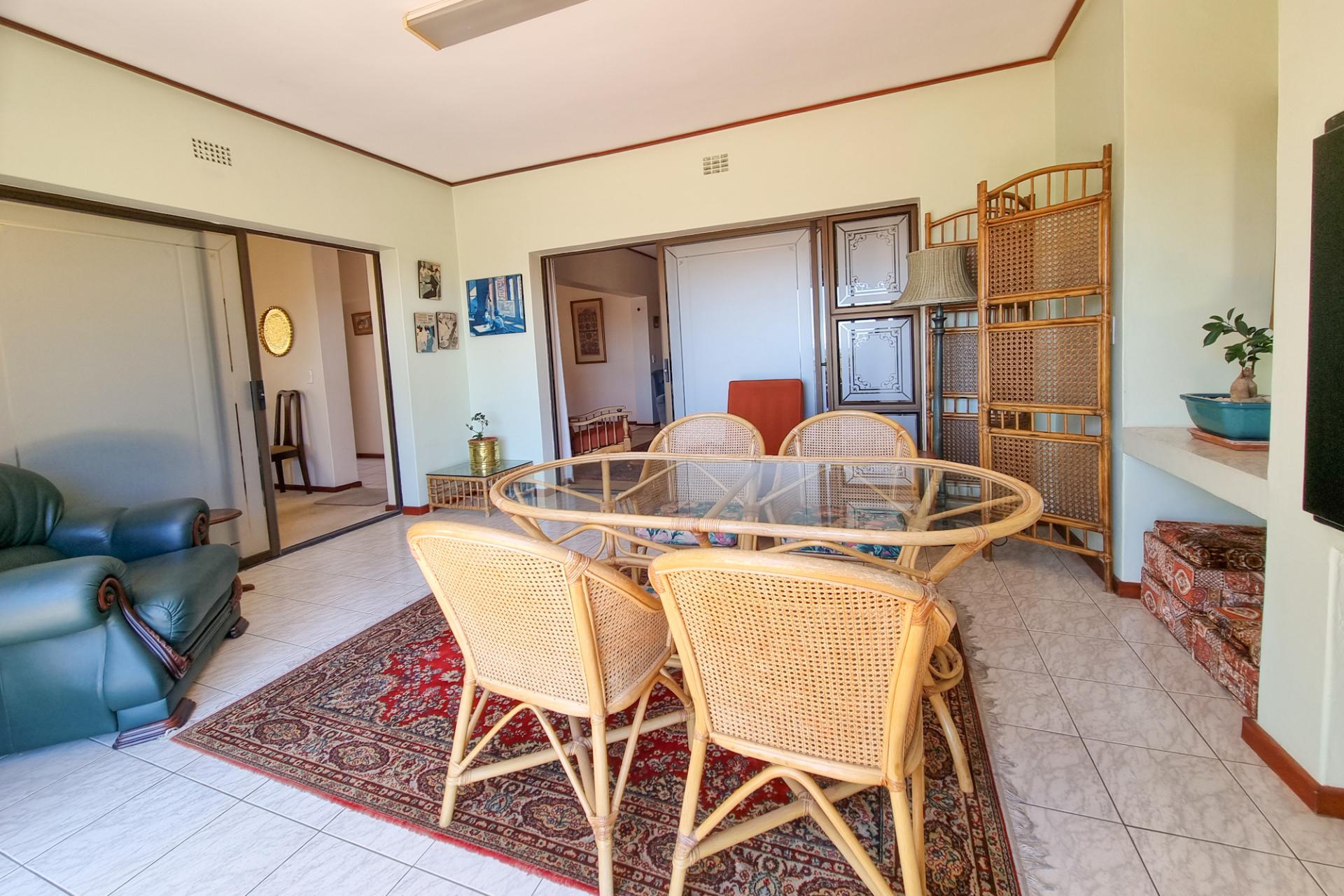 3 Bedroom House for Sale For Sale in Aurora (Durbanville)