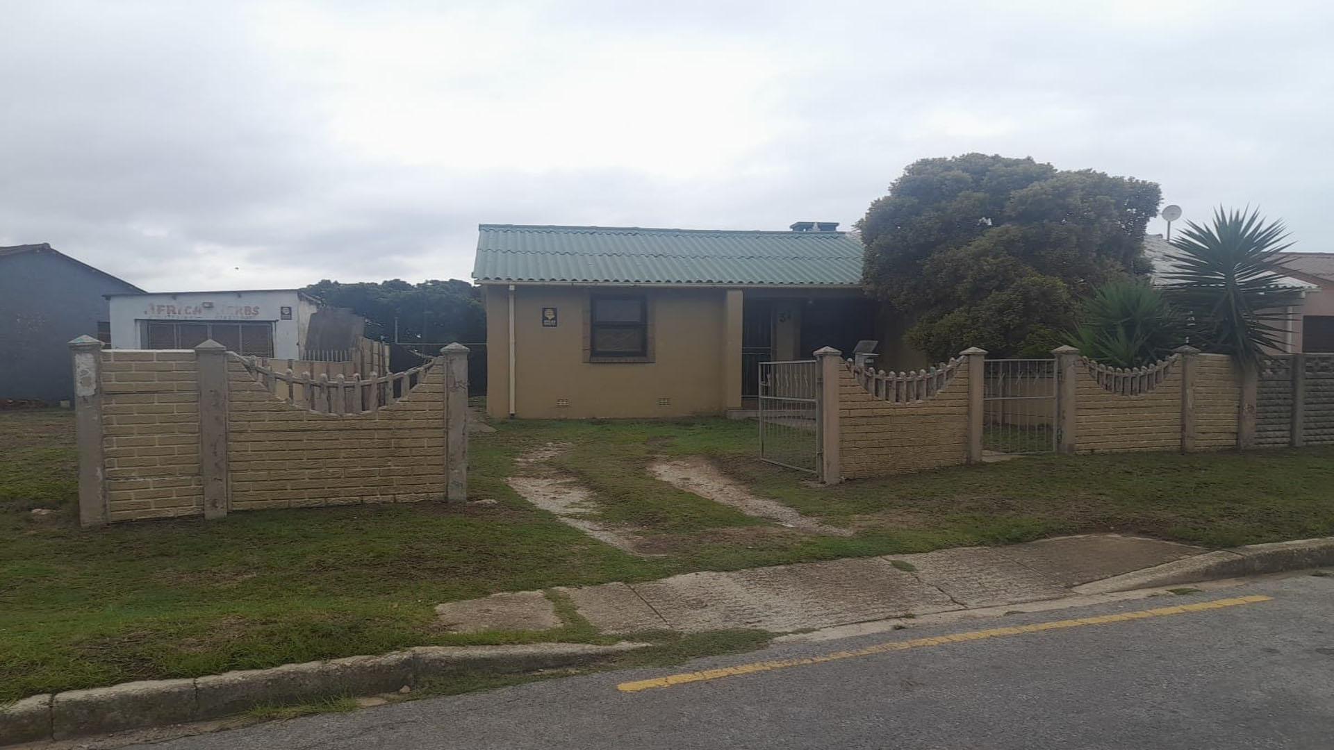 Front View of property in Korsten