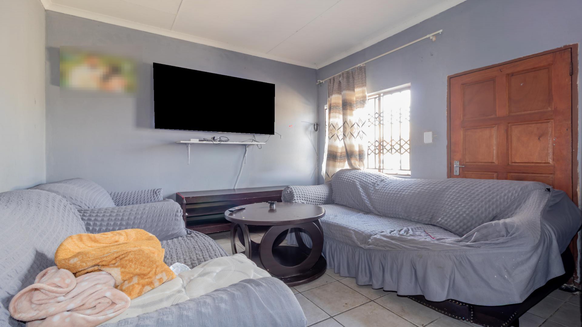 Lounges of property in Alliance