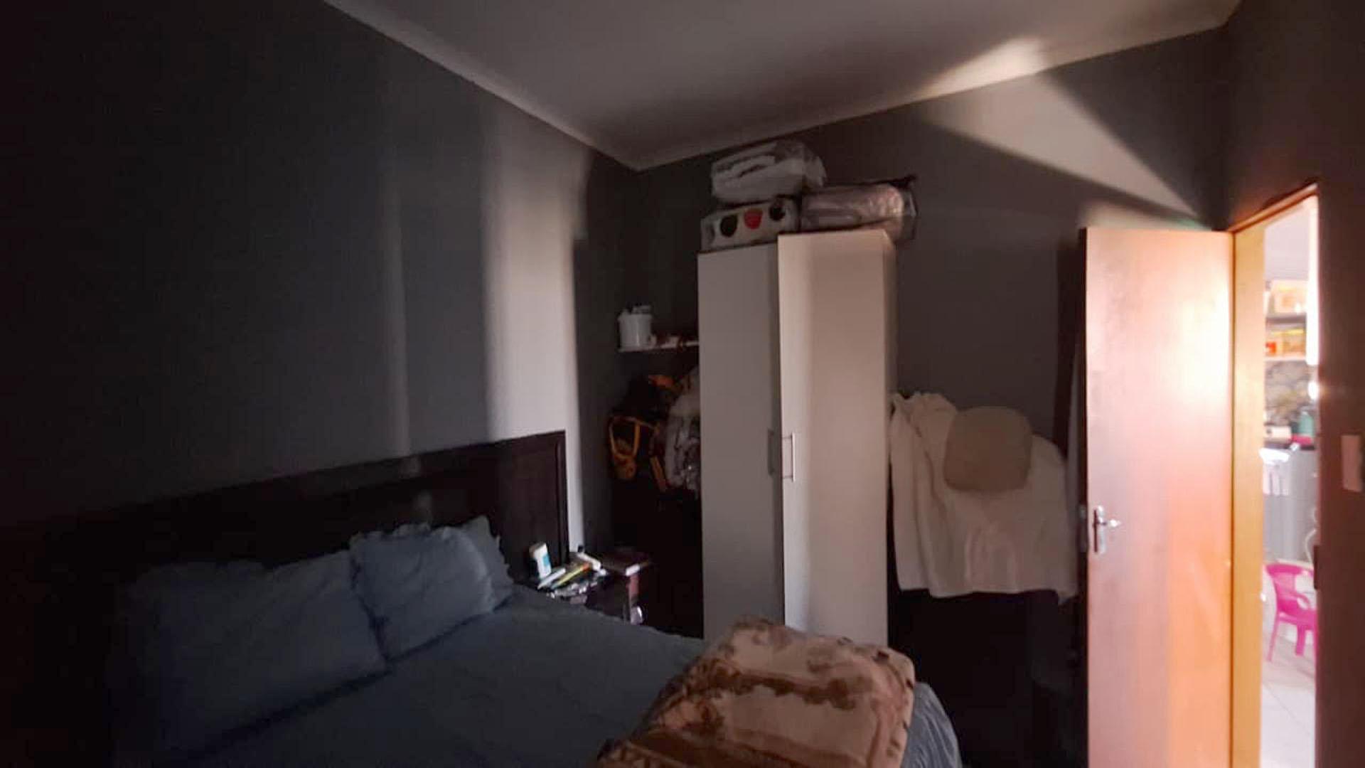Bed Room 2 - 13 square meters of property in Alliance