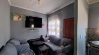 Lounges - 11 square meters of property in Alliance