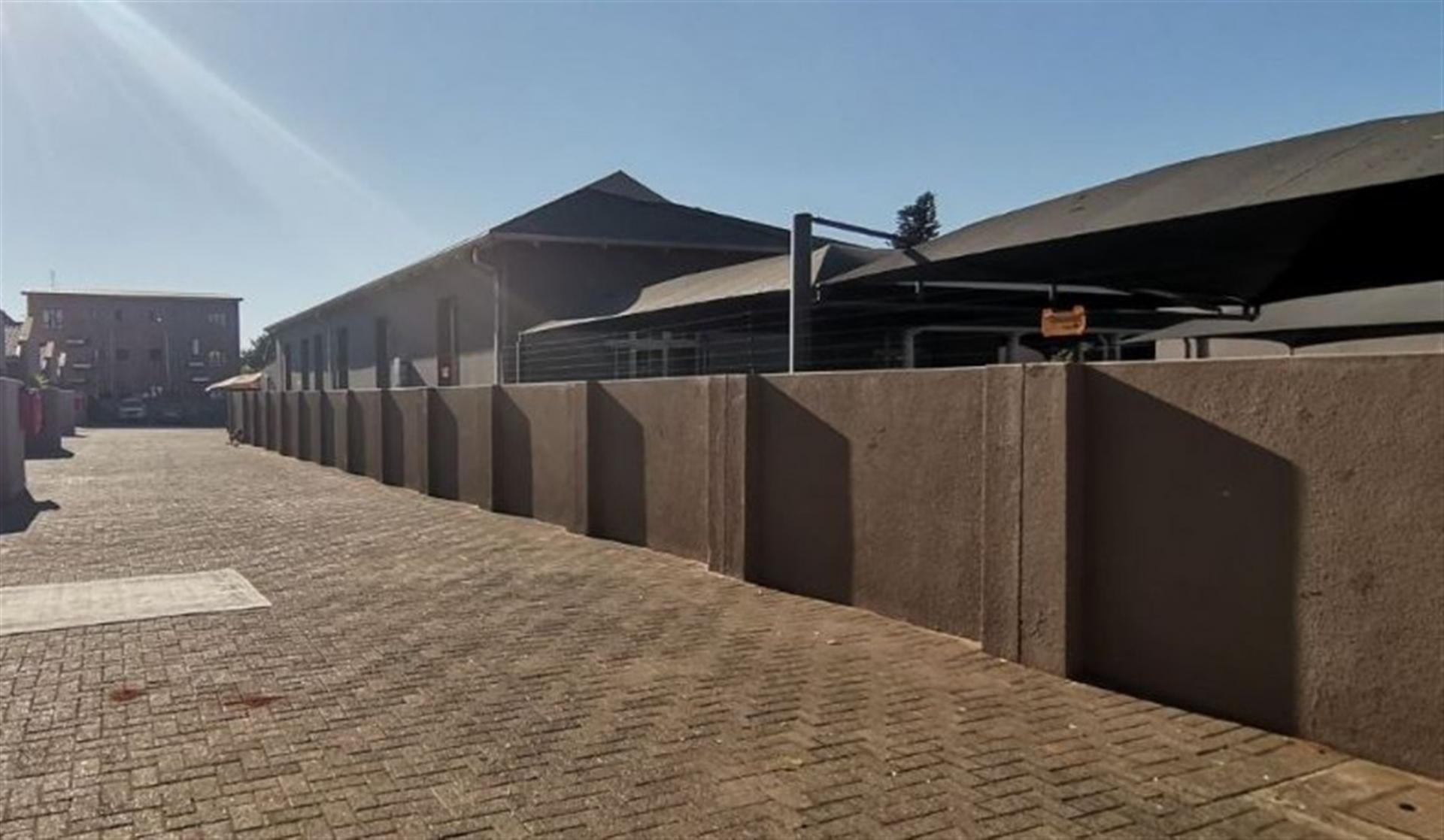 Front View of property in Rustenburg