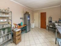 Kitchen - 11 square meters of property in Cosmo City
