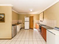 Kitchen - 11 square meters of property in Cosmo City