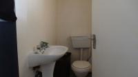 Flatlet - 24 square meters of property in Cosmo City