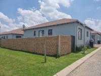 3 Bedroom 2 Bathroom Simplex for Sale for sale in Parkrand
