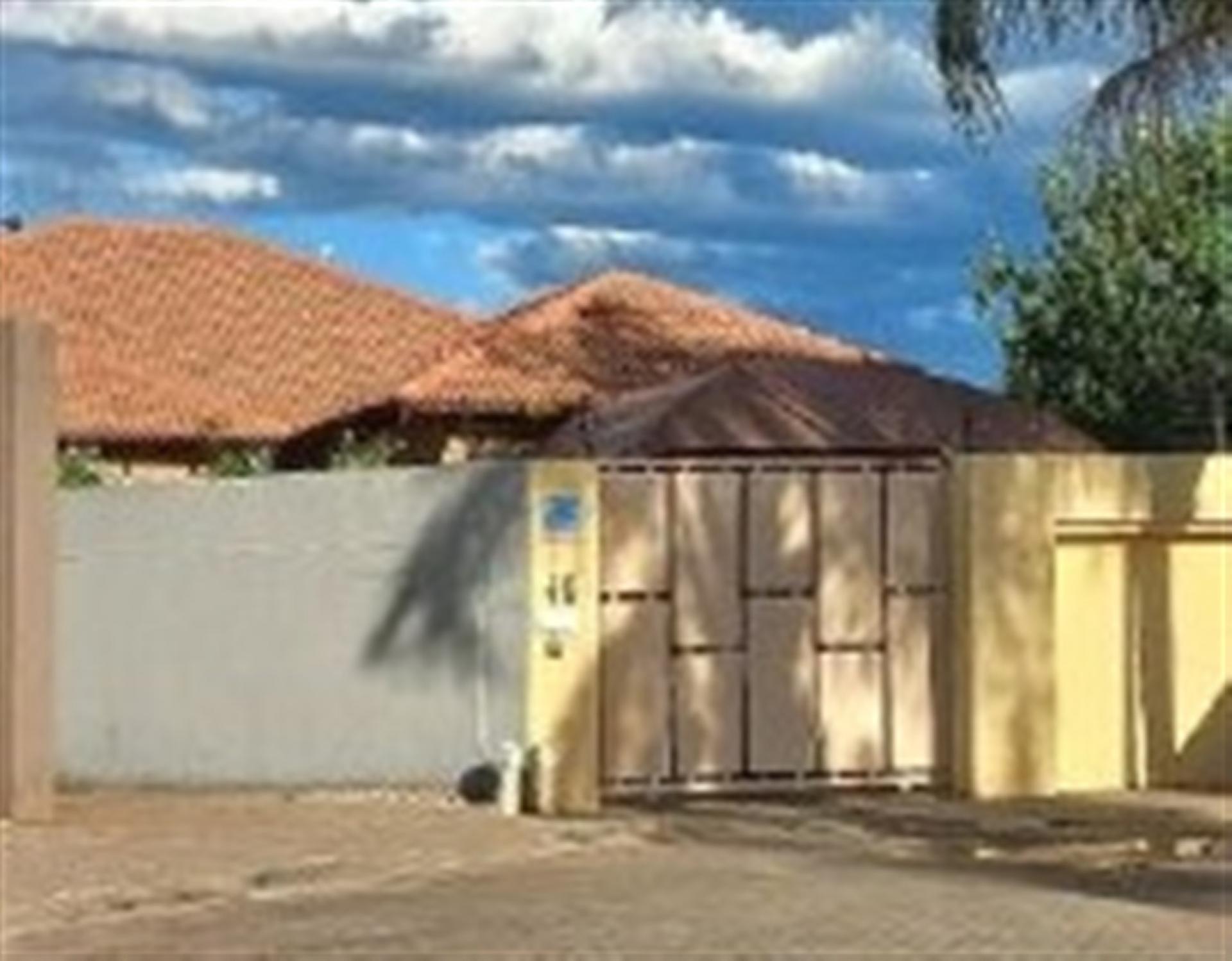 Front View of property in Kimberley