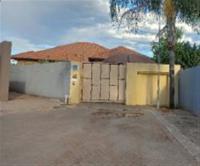 Front View of property in Kimberley