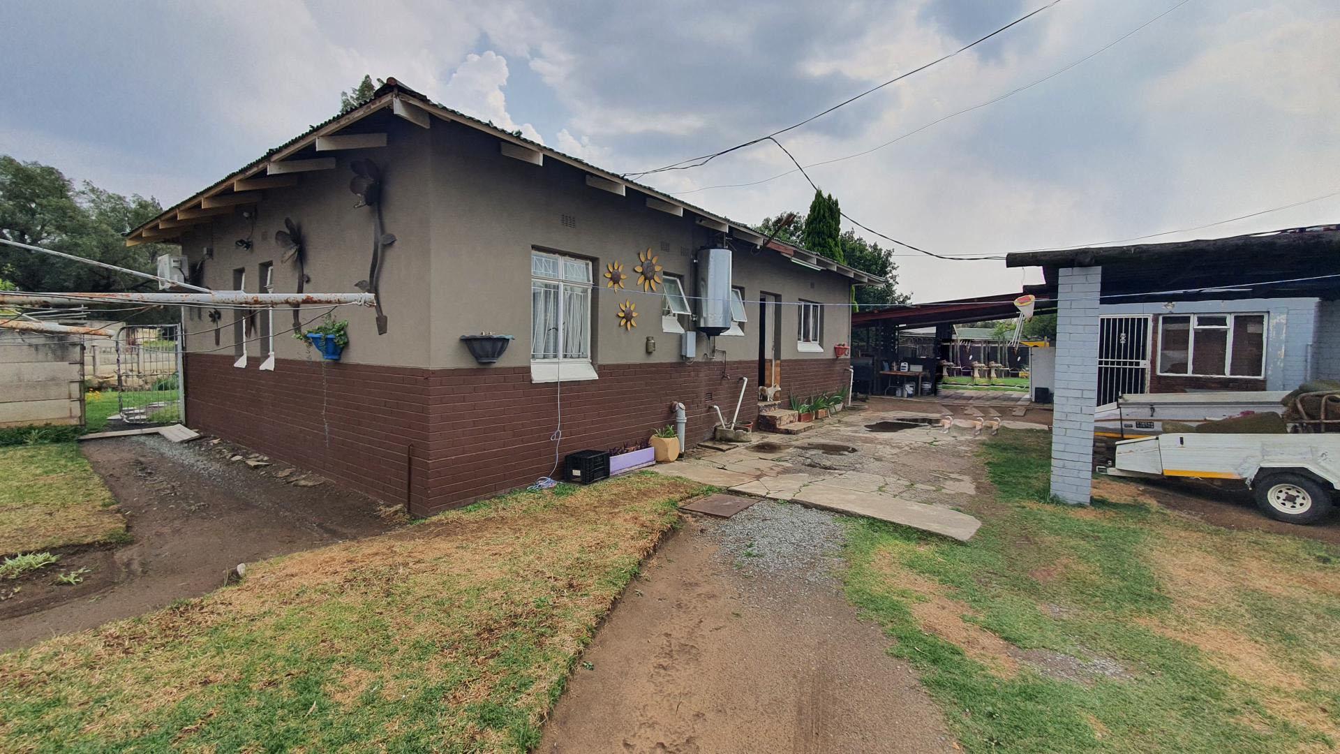 Backyard of property in Hennenman