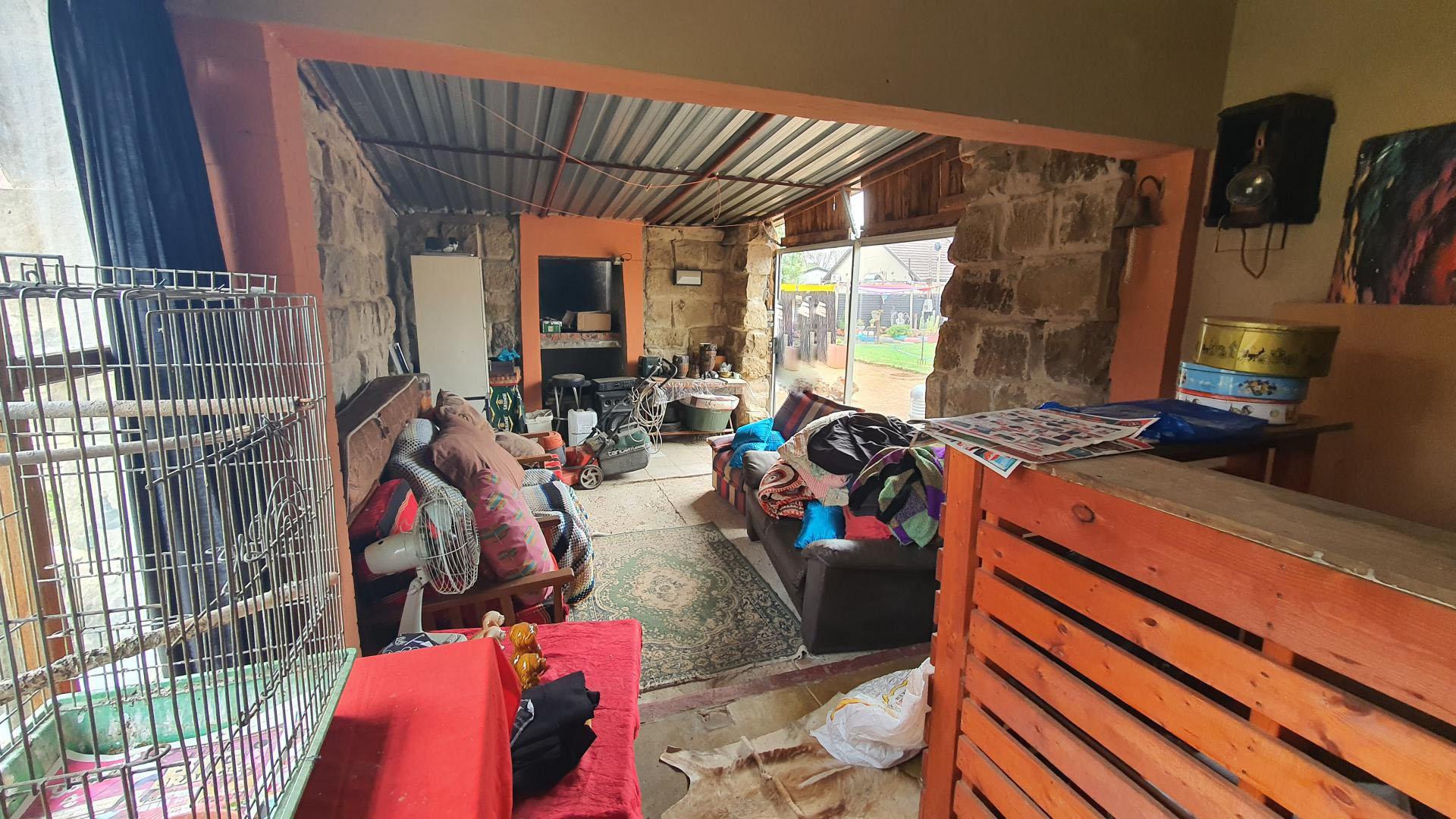 Entertainment of property in Hennenman