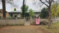 Front View of property in Hennenman