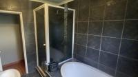 Bathroom 2 of property in Meyerhof