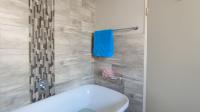 Main Bathroom - 5 square meters of property in Bromhof