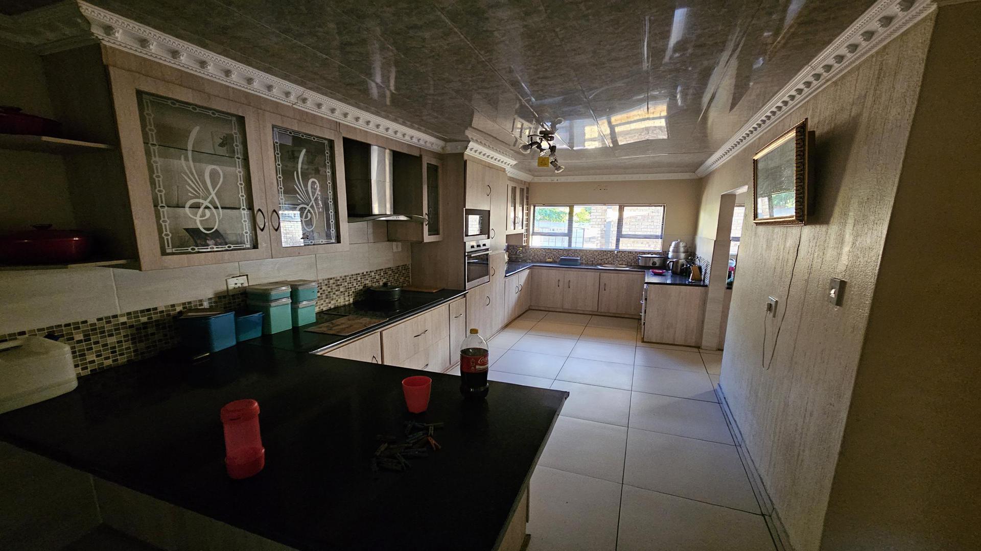 Kitchen of property in Riebeeckstad