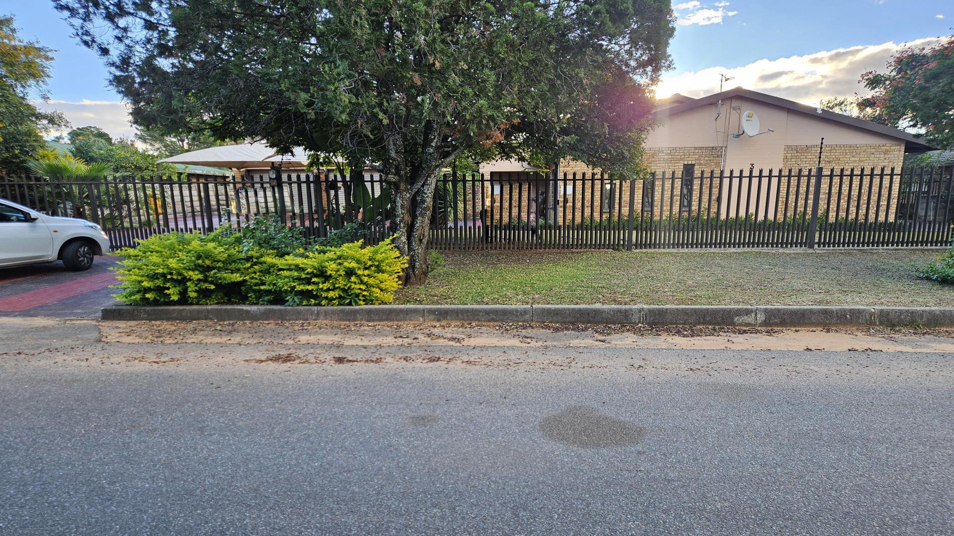 Front View of property in Riebeeckstad
