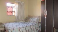 Bed Room 1 - 8 square meters of property in Clayville