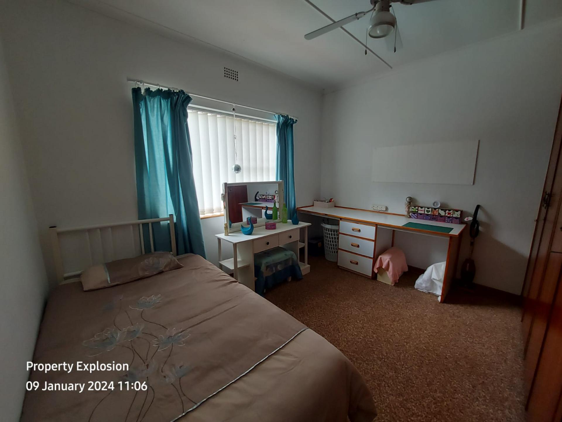 3 Bedroom House for Sale For Sale in Windsor Park MR615214