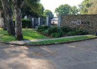 Front View of property in Comet