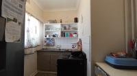 Kitchen - 6 square meters of property in Gezina