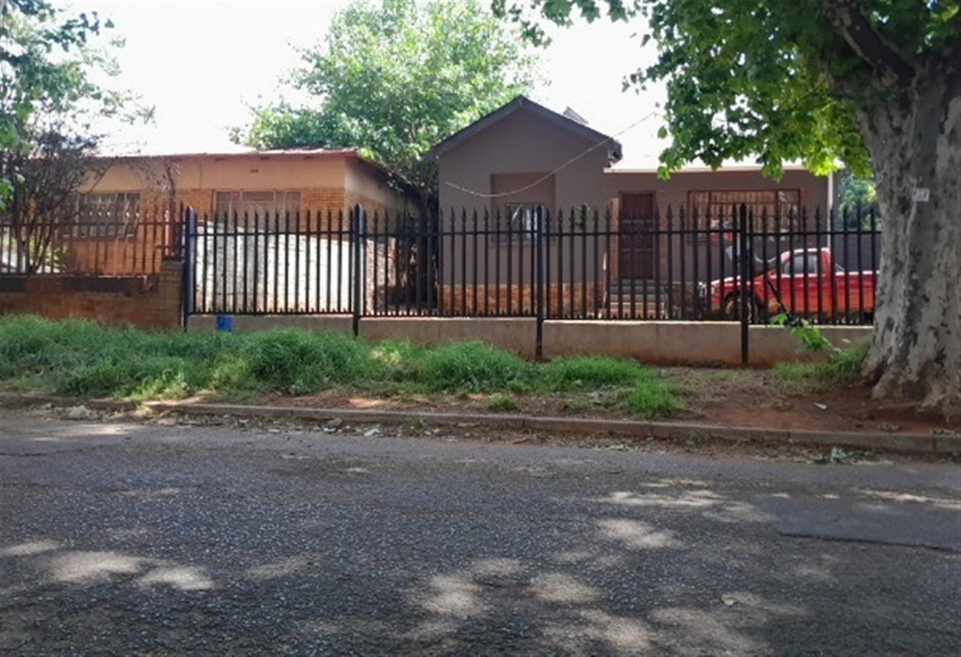 Front View of property in Malvern