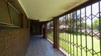 Spaces - 80 square meters of property in Brenthurst