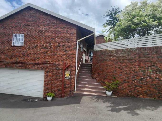 3 Bedroom Sectional Title for Sale For Sale in Durban North  - MR615536