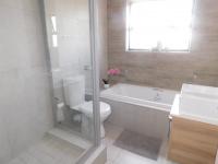  of property in Glen Marais