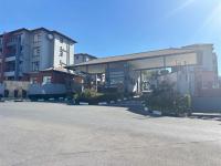 Front View of property in Oakdene