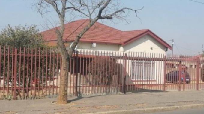 SA Home Loans Sale in Execution 3 Bedroom House for Sale in Edenvale - MR615711