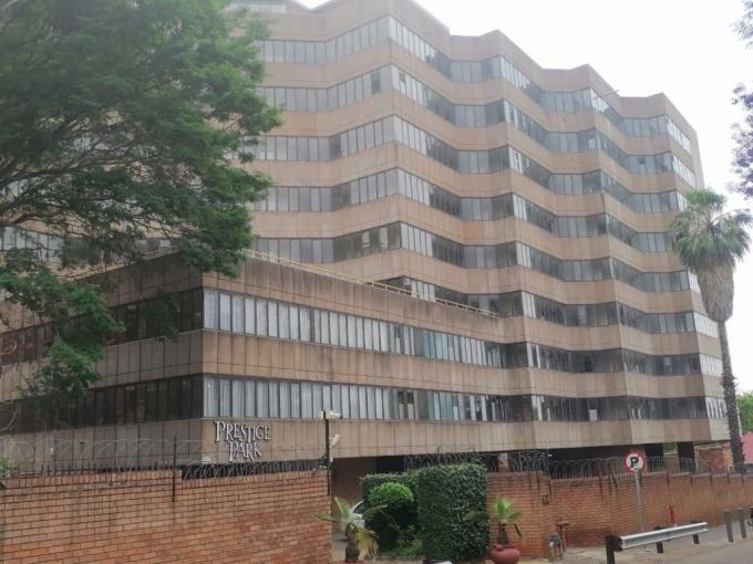 2 Bedroom Apartment for Sale For Sale in Pretoria Central - MR615809