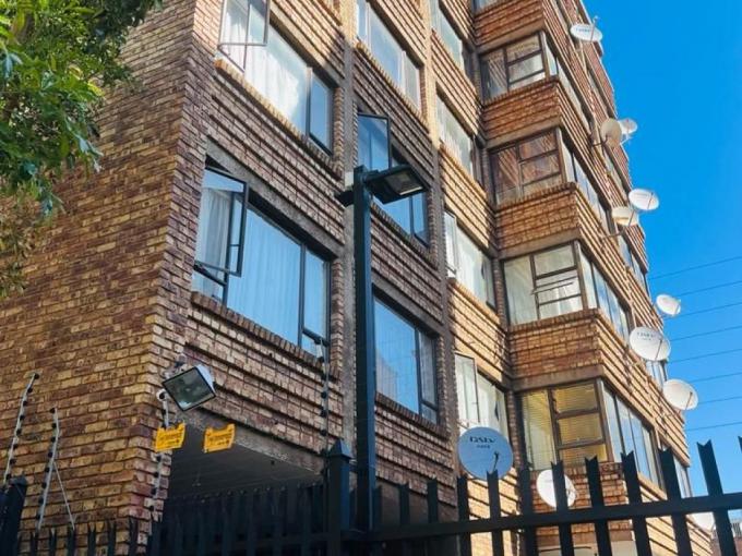 3 Bedroom Apartment for Sale For Sale in Sunnyside - MR615835