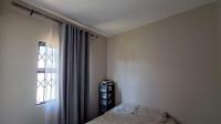 Main Bedroom of property in Pomona