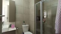 Bathroom 1 - 6 square meters of property in Broadacres