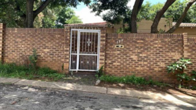 SA Home Loans Sale in Execution 3 Bedroom House for Sale in Randburg - MR615978