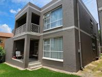 2 Bedroom 1 Bathroom Flat/Apartment for Sale for sale in Roodekrans