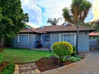 3 Bedroom 2 Bathroom Simplex for Sale for sale in Bendor