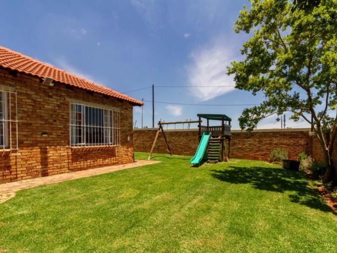 Houses For Sale in Radiokop - MyRoof.co.za