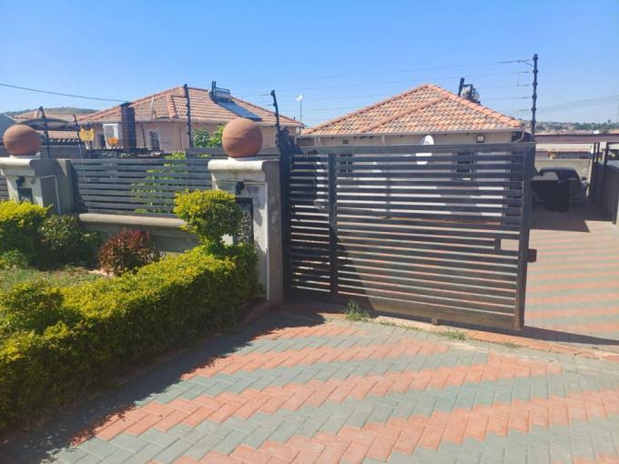 3 Bedroom House for Sale For Sale in Mamelodi - MR616275