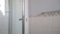 Bathroom 1 - 5 square meters of property in Honeydew