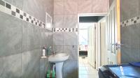 Bathroom 1 - 5 square meters of property in Pretoria North