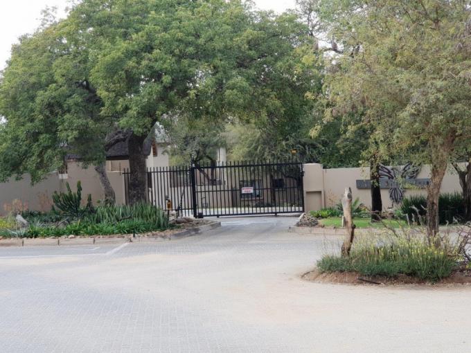 3 Bedroom Simplex for Sale For Sale in Hoedspruit - MR616347