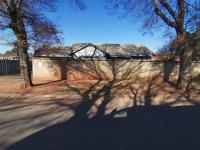 Front View of property in Casseldale