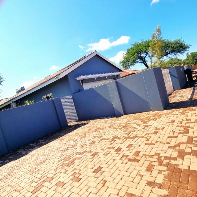 Property and Houses For Sale in Kuruman & Surrounding in Northern Cape