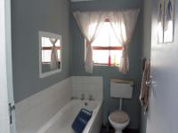 Bathroom 1 of property in Bethelsdorp