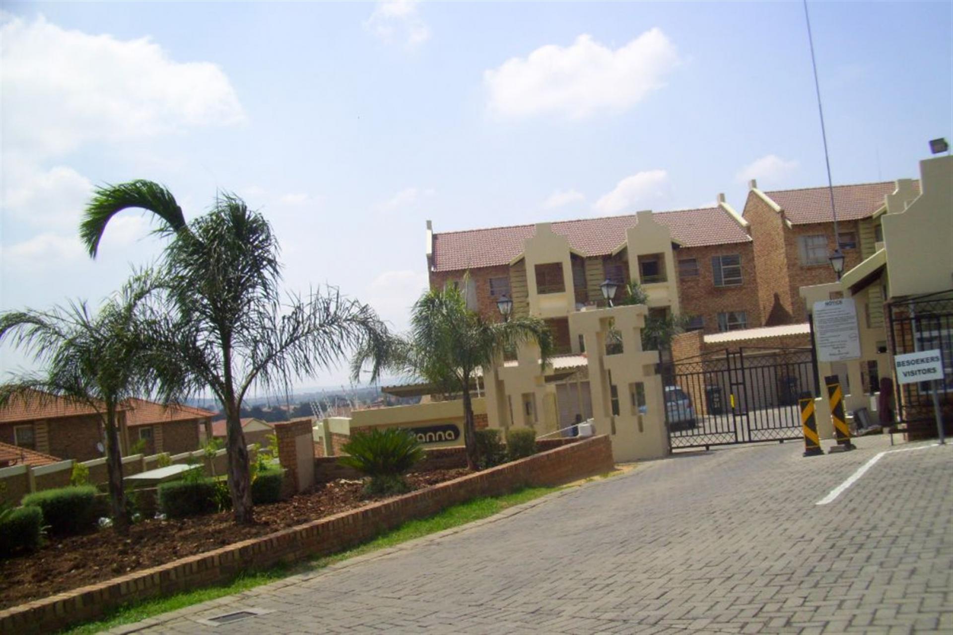 Front View of property in Celtisdal