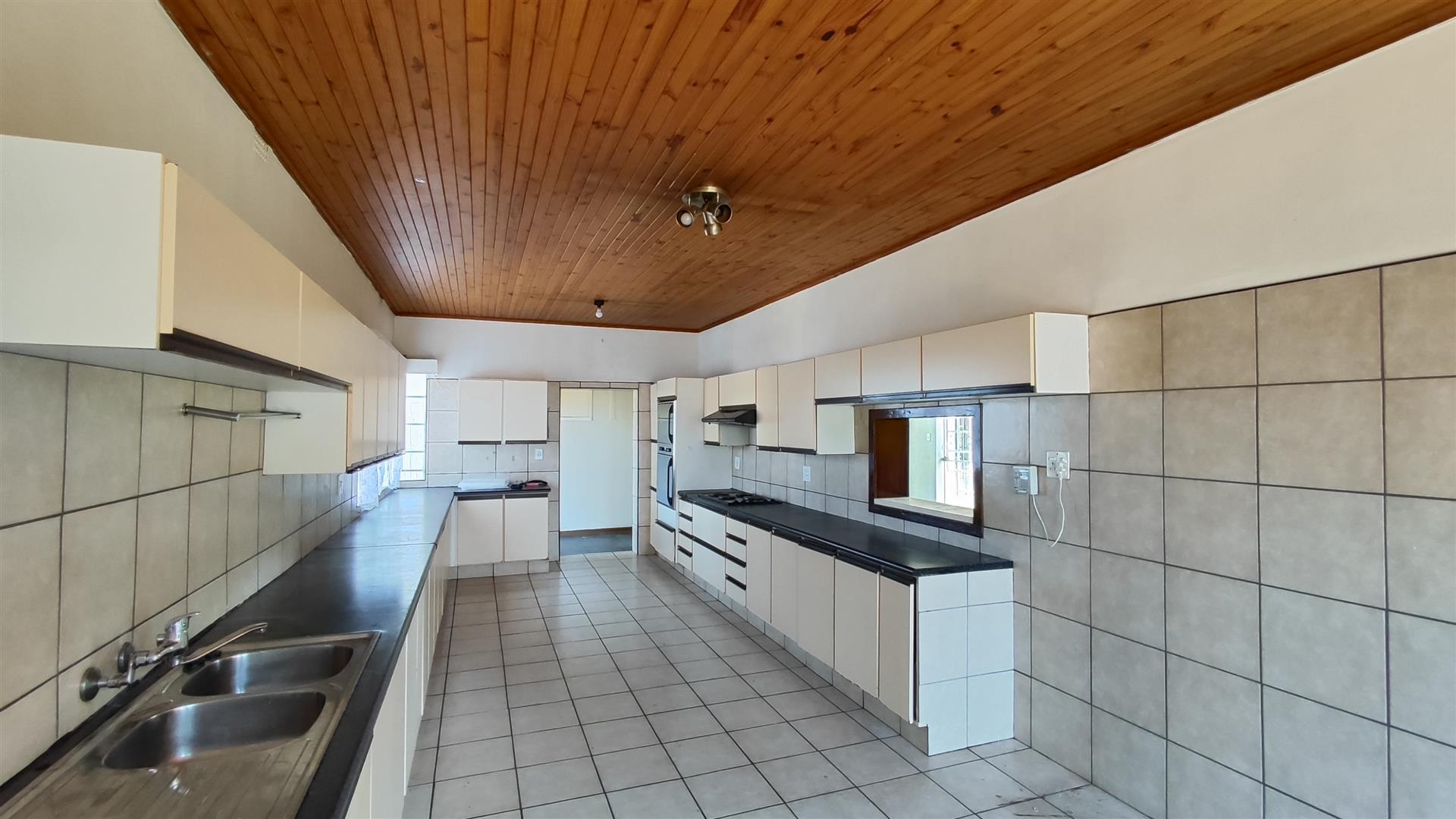 Kitchen - 28 square meters of property in Hazeldene