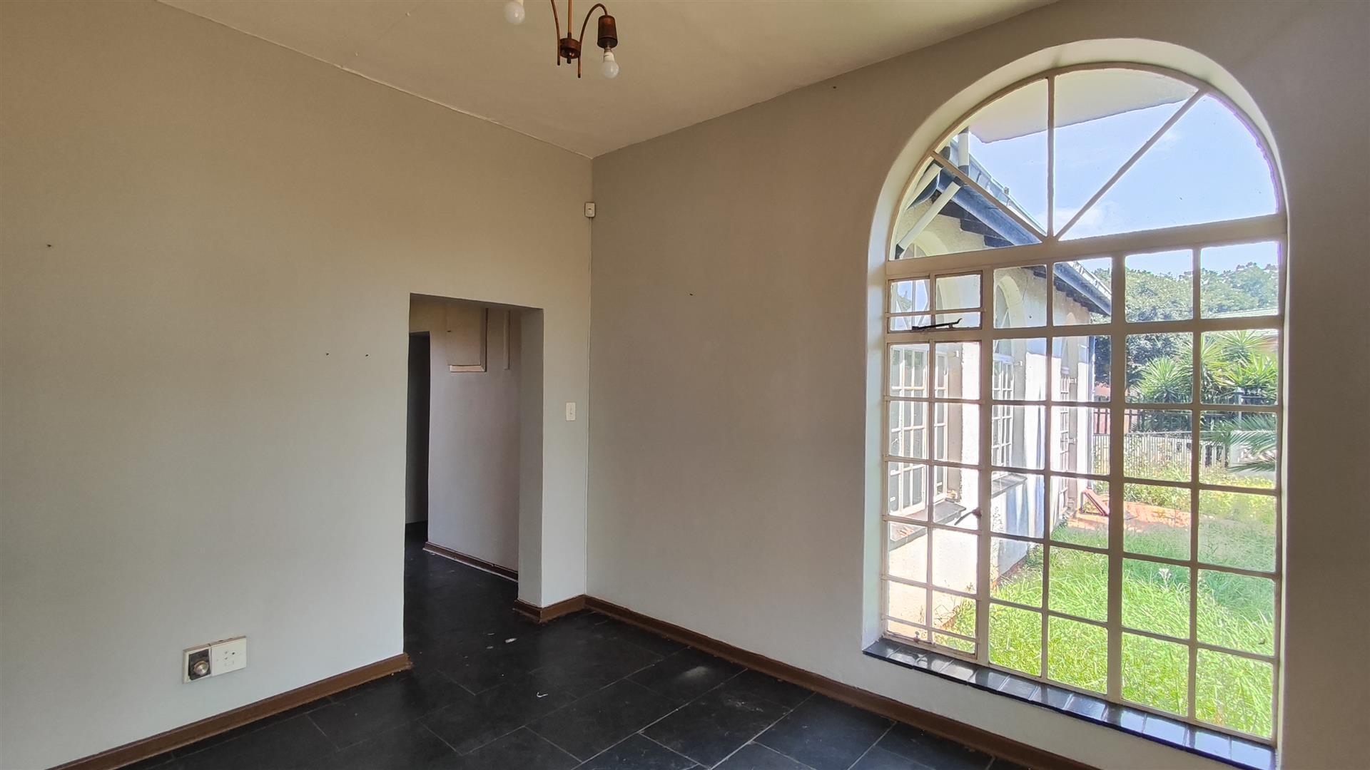 Spaces - 38 square meters of property in Hazeldene